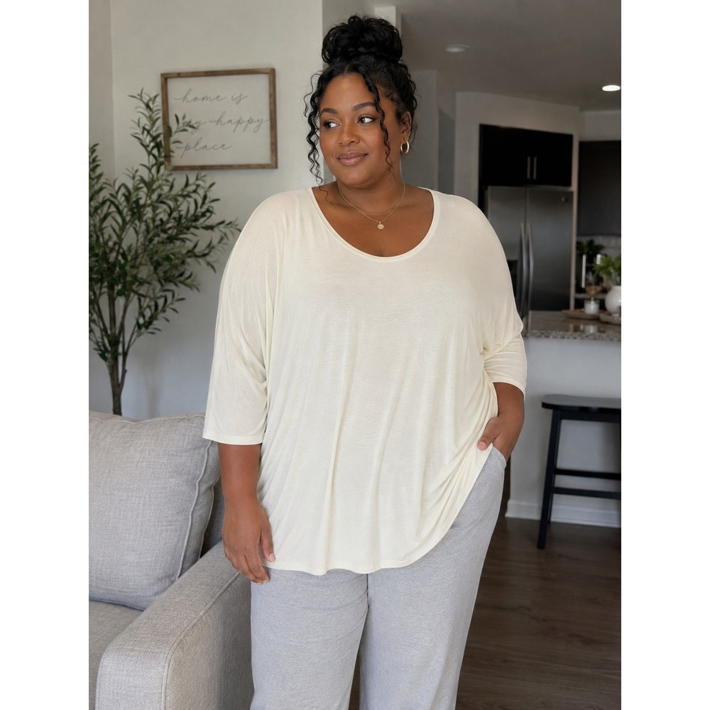 New LOGO Lori Goldstein Cream Stretch 3/4 Sleeve Tunic Top Scoop Neck Size 2X